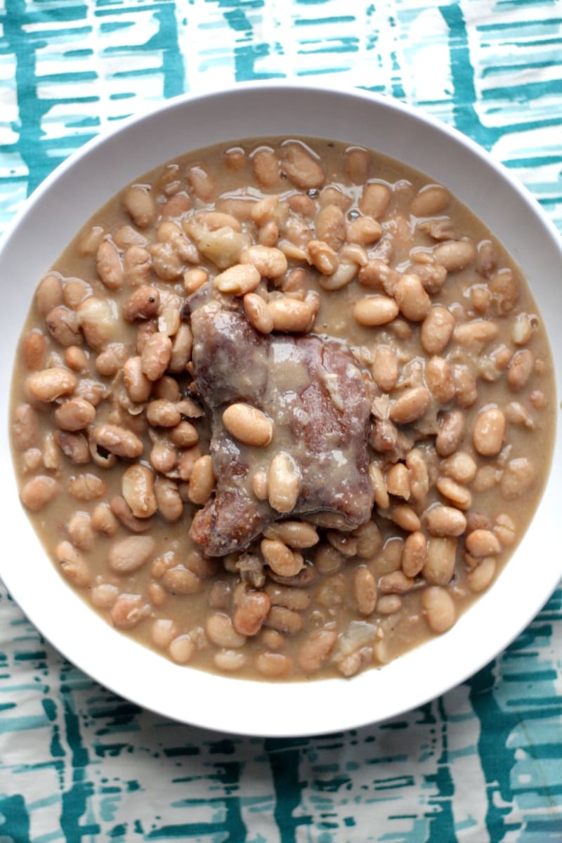 Pinto Beans With Ham Hocks Recipe | The Hungry Hutch