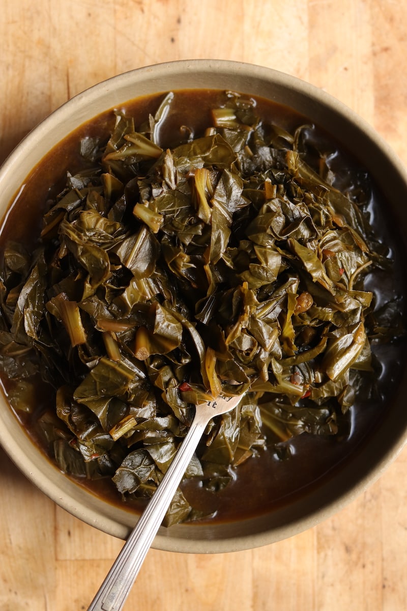 Vegetarian Southern-Style Collard Greens Recipe | The Hungry Hutch