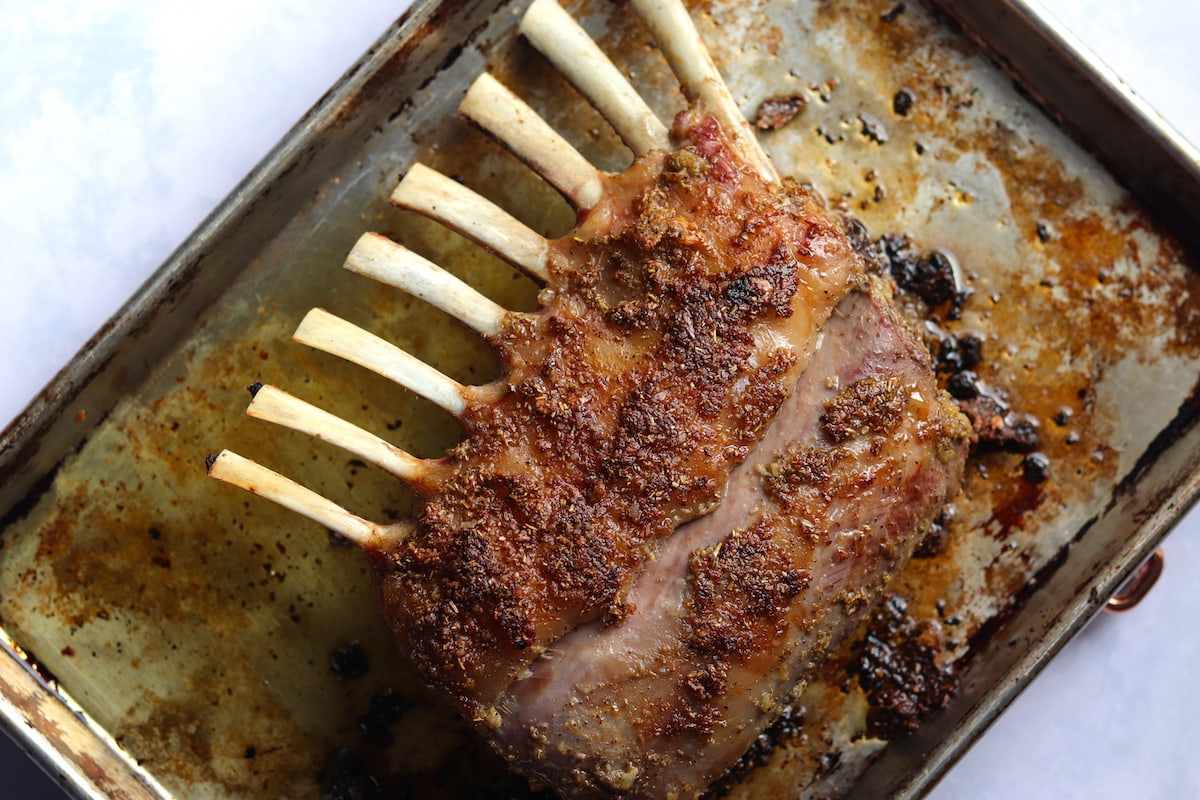 Garlic and Rosemary Roasted Rack of Lamb | The Hungry Hutch
